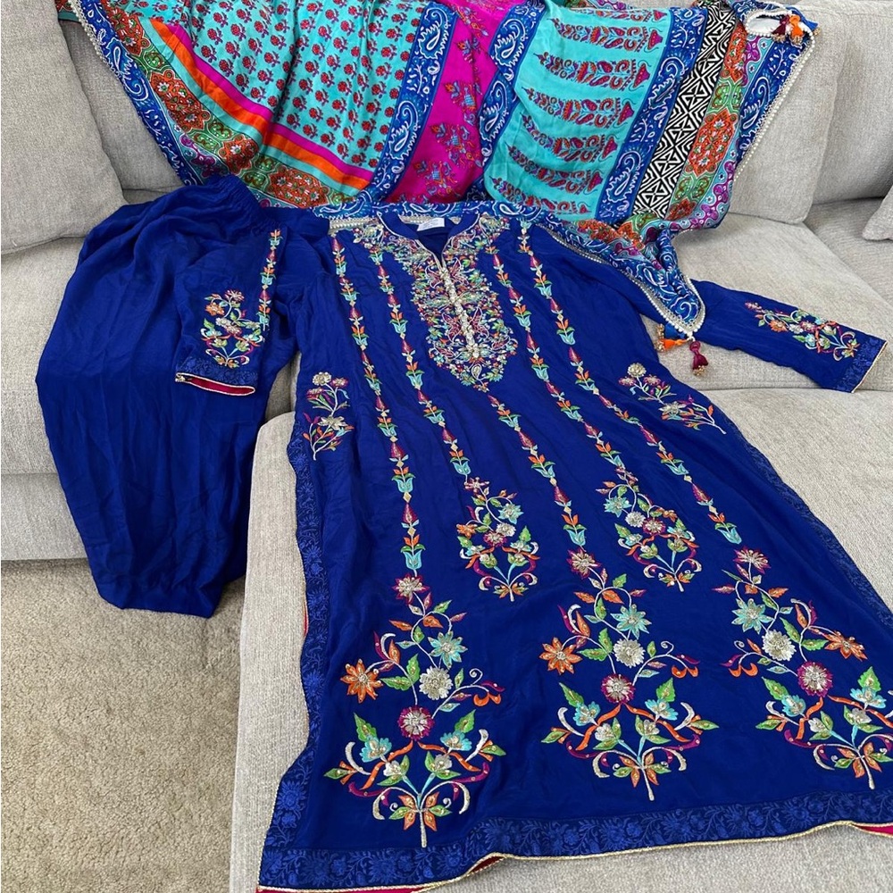 Embroidered Blue Kurta Bottoms